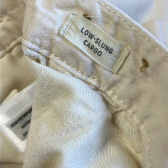 Madewell Cream Low Slung Cargo Pants - Picture 6 of 6